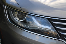 Used 2016  Lincoln MKC 4d SUV AWD Select at Warner Motors near East Orange, NJ