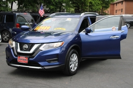 Used 2019  Nissan Rogue 4d SUV AWD SV at Warner Motors near East Orange&comma; NJ