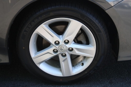 Used 2013  Toyota Camry 4d Sedan SE at Warner Motors near East Orange&comma; NJ