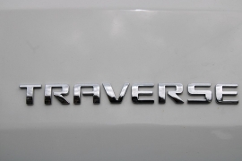 Used 2019  Chevrolet Traverse 4d SUV FWD LT Cloth w&sol;1LT at Warner Motors near East Orange&comma; NJ