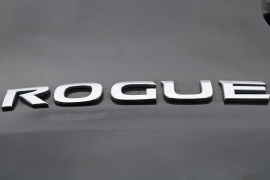 Used 2018  Nissan Rogue 4d SUV AWD SL at Warner Motors near East Orange&comma; NJ