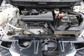 Used 2015  Nissan Rogue 4d SUV AWD SV at Warner Motors near East Orange&comma; NJ