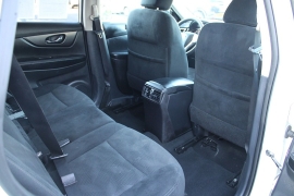 Used 2016  Nissan Rogue 4d SUV AWD SV at Warner Motors near East Orange&comma; NJ