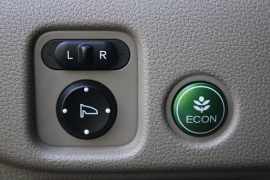Used 2016  Honda Pilot 4d SUV AWD EX-L at Warner Motors near East Orange&comma; NJ