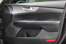 Used 2019  Kia Forte 4d Sedan LXS at Warner Motors near East Orange&comma; NJ