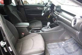 Used 2019  Kia Forte 4d Sedan LXS at Warner Motors near East Orange&comma; NJ