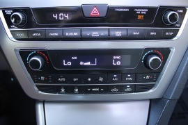 Used 2017  Hyundai Sonata 4d Sedan Limited at Warner Motors near East Orange&comma; NJ