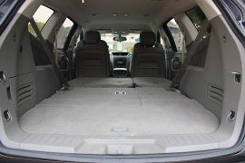 Used 2015  Chevrolet Traverse 4d SUV FWD LS at Warner Motors near East Orange&comma; NJ