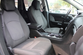 Used 2017 Chevrolet Traverse 4d SUV AWD LT w/1LT at Warner Motors near East Orange, NJ