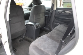 Used 2015  Nissan Rogue 4d SUV AWD SV at Warner Motors near East Orange&comma; NJ