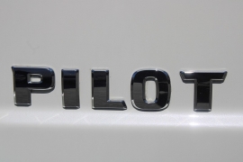 Used 2013 Honda Pilot 4d SUV 4WD Touring at Warner Motors near East Orange, NJ