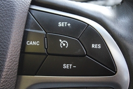 Used 2019  Jeep Cherokee 4d SUV 4WD Limited 3&period;2L at Warner Motors near East Orange&comma; NJ