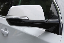 Used 2019  Chevrolet Traverse 4d SUV FWD LT Cloth w&sol;1LT at Warner Motors near East Orange&comma; NJ