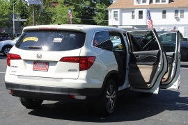 Used 2016  Honda Pilot 4d SUV AWD EX-L at Warner Motors near East Orange&comma; NJ