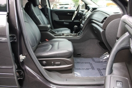 Used 2017  Chevrolet Traverse 4d SUV AWD LT w&sol;2LT at Warner Motors near East Orange&comma; NJ
