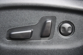 Used 2017  Kia Sorento 4d SUV FWD LX at Warner Motors near East Orange&comma; NJ