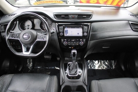 Used 2017  Nissan Rogue 4d SUV AWD SL &lpar;2017&period;5&rpar; at Warner Motors near East Orange&comma; NJ