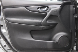 Used 2017  Nissan Rogue 4d SUV AWD SL &lpar;2017&period;5&rpar; at Warner Motors near East Orange&comma; NJ