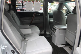 Used 2008  Toyota Highlander 4d SUV AWD Limited at Warner Motors near East Orange&comma; NJ