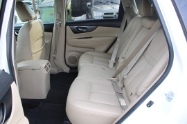 Used 2016  Nissan Rogue 4d SUV AWD SL at Warner Motors near East Orange&comma; NJ