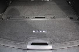 Used 2015  Nissan Rogue 4d SUV AWD SV at Warner Motors near East Orange&comma; NJ