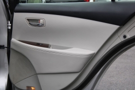 Used 2010  Lexus ES 350 4dr Sdn at Warner Motors near East Orange&comma; NJ