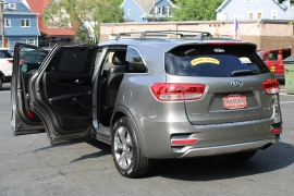 Used 2016  Kia Sorento 4d SUV AWD SX at Warner Motors near East Orange&comma; NJ