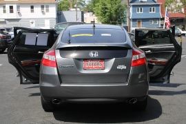 Used 2012  Honda Crosstour 4d SUV FWD EX at Warner Motors near East Orange&comma; NJ