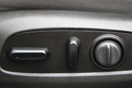 Used 2021  Chevrolet Equinox FWD 4dr LT w&sol;1LT at Warner Motors near East Orange&comma; NJ