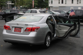 Used 2010  Lexus ES 350 4dr Sdn at Warner Motors near East Orange&comma; NJ
