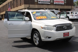 Used 2010 Toyota Highlander 4d SUV AWD Limited at Warner Motors near East Orange, NJ