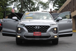 Used 2020  Hyundai Santa Fe 4d SUV AWD SEL 2&period;4L at Warner Motors near East Orange&comma; NJ