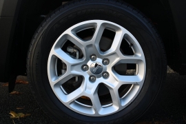 Used 2018 Jeep Renegade 4d SUV 4WD Sport at Warner Motors near East Orange, NJ