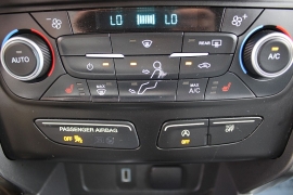 Used 2018  Ford Escape 4d SUV 4WD SE w&sol;SYNC3 at Warner Motors near East Orange&comma; NJ