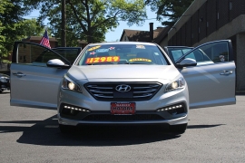 Used 2017  Hyundai Sonata 4d Sedan Limited at Warner Motors near East Orange&comma; NJ