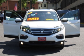 Used 2016  Honda Pilot 4d SUV AWD EX-L at Warner Motors near East Orange&comma; NJ