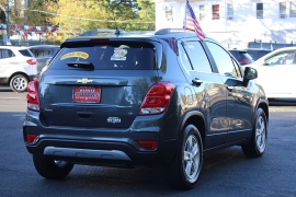 Used 2018  Chevrolet Trax 4d SUV FWD LT at Warner Motors near East Orange&comma; NJ