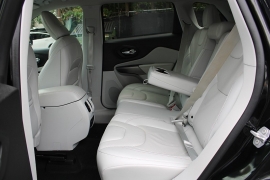 Used 2019 Jeep Cherokee 4d SUV 4WD Limited 3.2L at Warner Motors near East Orange, NJ