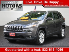  2017 Jeep Cherokee 4d SUV 4WD Latitude V6 at Warner Motors near East Orange&comma; NJ