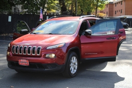 Used 2016  Jeep Cherokee 4d SUV 4WD Sport at Warner Motors near East Orange&comma; NJ