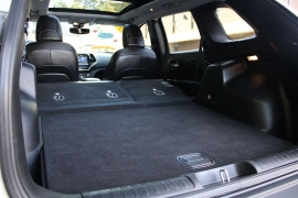 Used 2019  Jeep Cherokee 4d SUV 4WD Limited 3&period;2L at Warner Motors near East Orange&comma; NJ