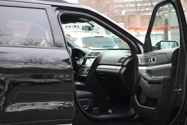 Used 2017 Ford Explorer 4d SUV 4WD XLT at Warner Motors near East Orange, NJ