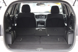 Used 2020  Kia Sorento 4d SUV FWD L at Warner Motors near East Orange&comma; NJ