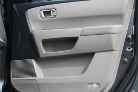 Used 2011  Honda Pilot 4d SUV 4WD EX-L at Warner Motors near East Orange&comma; NJ