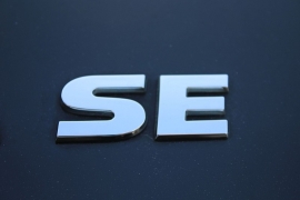 Used 2015  Volkswagen Jetta 4d Sedan SE Auto at Warner Motors near East Orange&comma; NJ