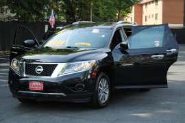 Used 2014  Nissan Pathfinder 4d SUV 4WD SV at Warner Motors near East Orange&comma; NJ