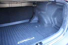 Used 2018  Toyota Corolla 4d Sedan LE at Warner Motors near East Orange, NJ