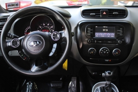 Used 2017  Kia Soul 4d Hatchback Auto at Warner Motors near East Orange&comma; NJ