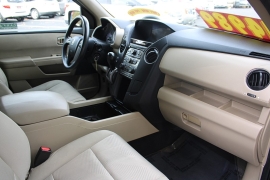 Used 2014 Honda Pilot 4d SUV 4WD LX at Warner Motors near East Orange, NJ