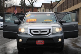 Used 2011  Honda Pilot 4d SUV 4WD EX-L at Warner Motors near East Orange&comma; NJ
